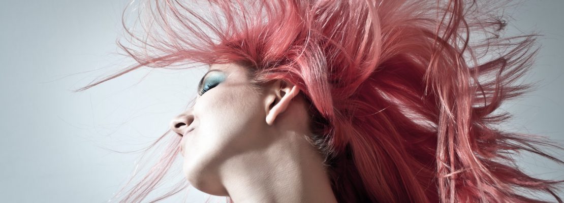 Jak dobrać najlepszy kolor włosów do odcienia skóry?